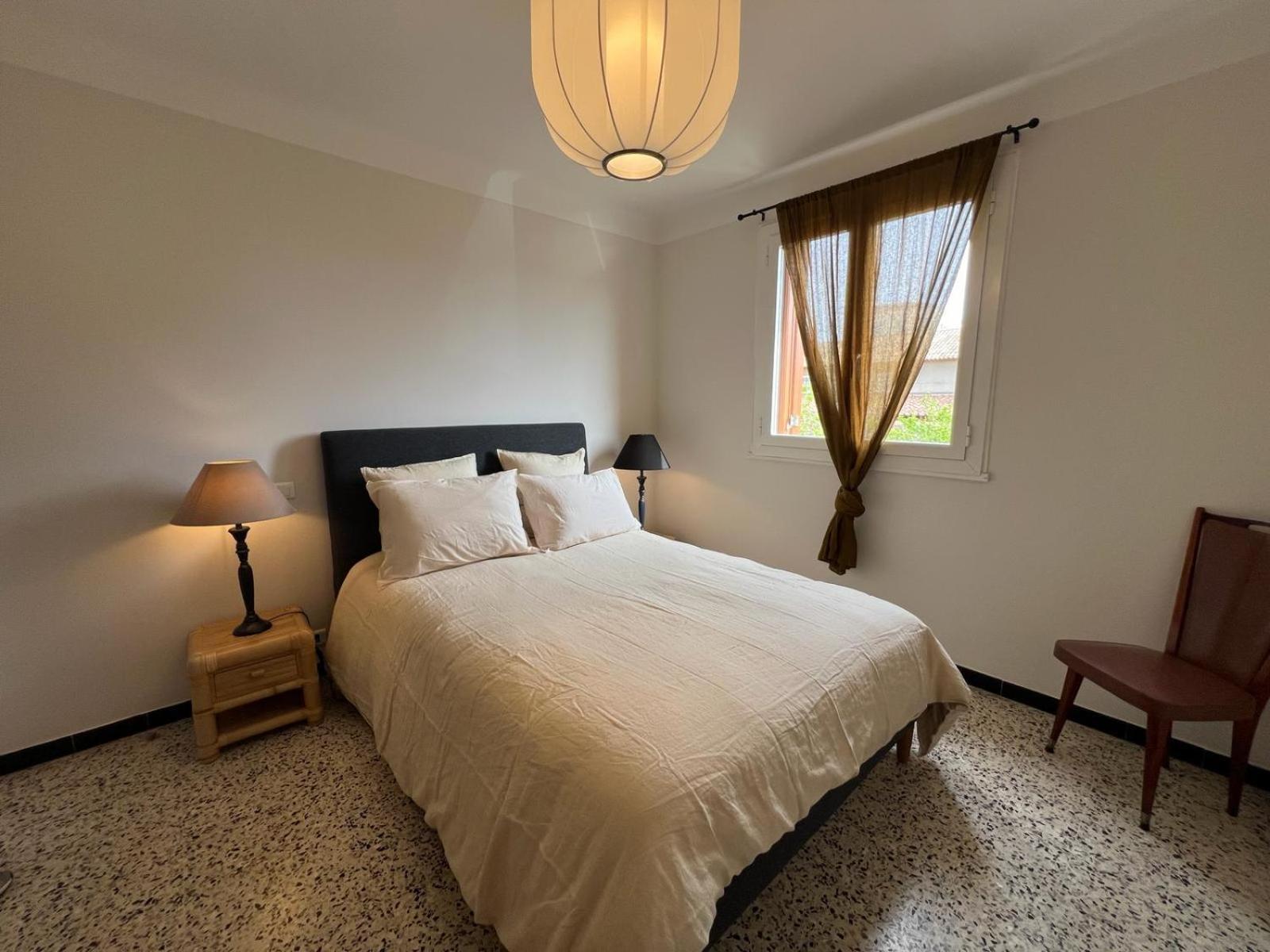 Liberta - T4 Spacieux, Calme, Lumineux, Centre Ville, Loggia Et Balcon *